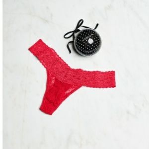 Limited edition Victoria's Secrets one size orname